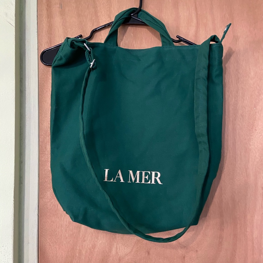 La Mer tote bag